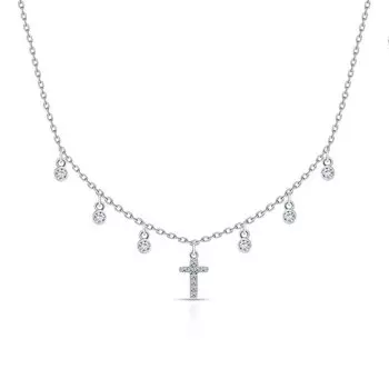 Серебряное шейное украшение с фианитами