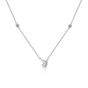 Серебряное шейное украшение с фианитами