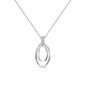 Серебряное шейное украшение с фианитами