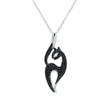 Серебряное шейное украшение с фианитами