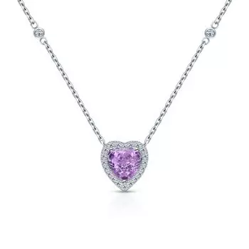 Серебряное шейное украшение с фианитами