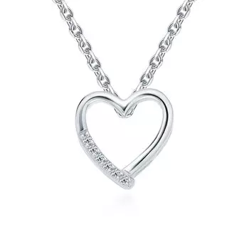 Серебряное шейное украшение с фианитами