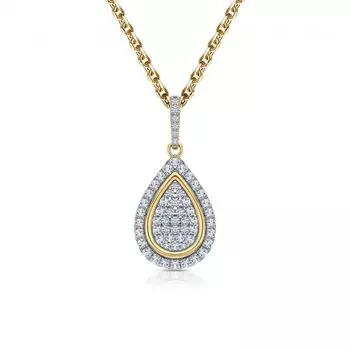 Серебряное шейное украшение с фианитами