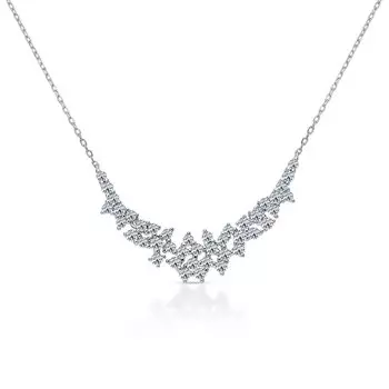 Серебряное шейное украшение с фианитами