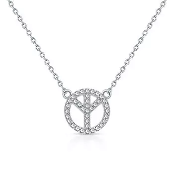 Серебряное шейное украшение с фианитами