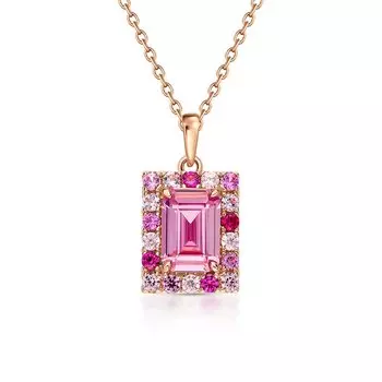 Серебряное шейное украшение с фианитами и алпанитом