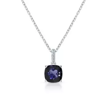 Серебряное шейное украшение с фианитами и алпанитом