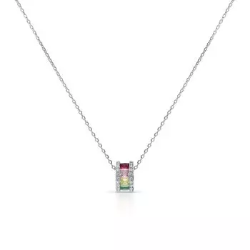 Серебряное шейное украшение с фианитами и корундом