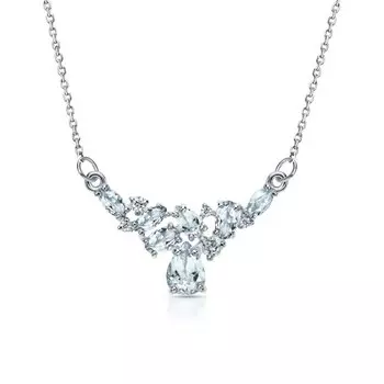 Серебряное шейное украшение с фианитами и топазами природными