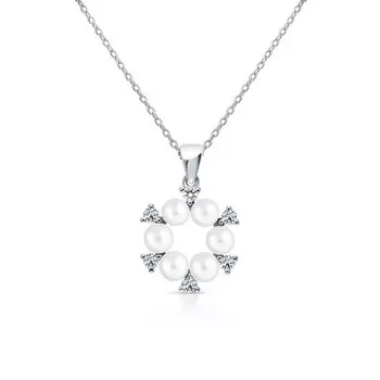 Серебряное шейное украшение с жемчугом и фианитами