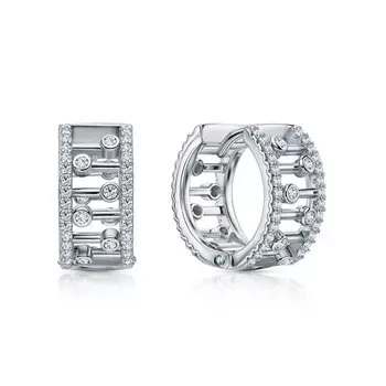 Серебряные серьги с фианитами