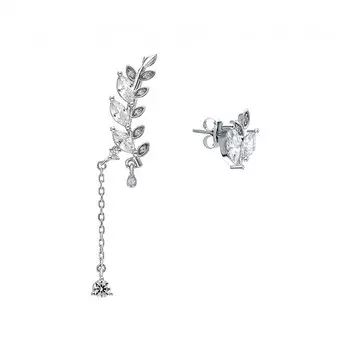 Серебряные серьги с фианитами