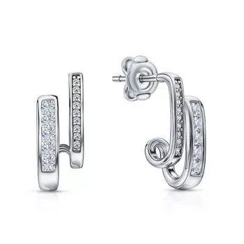 Серебряные серьги с фианитами