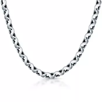 Стальное шейное украшение