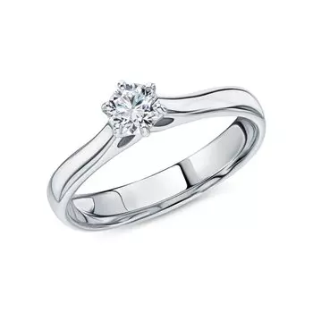 Золотое кольцо с бриллиантами природными