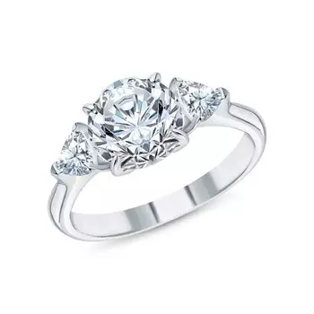 Золотое кольцо с бриллиантами выращенными