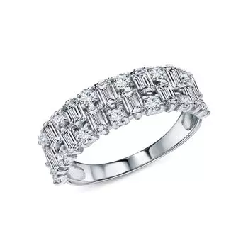 Золотое кольцо с бриллиантами выращенными