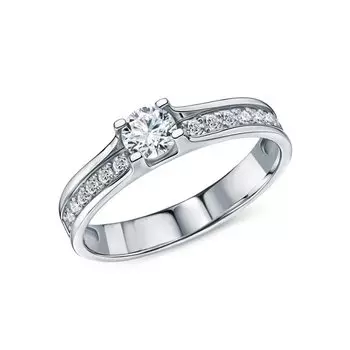 Золотое кольцо с бриллиантами выращенными