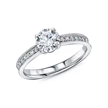 Золотое кольцо с бриллиантами выращенными