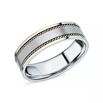 Золотое обручальное кольцо