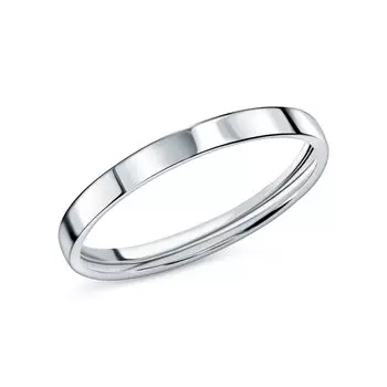 Золотое обручальное кольцо