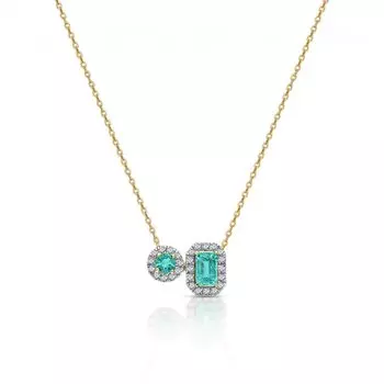 Золотое шейное украшение с бриллиантами природными и изумрудами природными