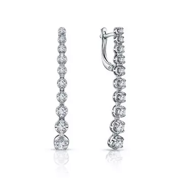 Золотые серьги с бриллиантами природными