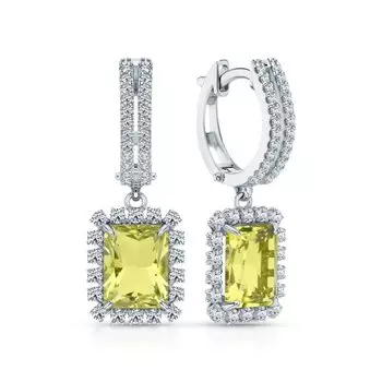 Золотые серьги с бриллиантами природными, кварцами природными и сапфирами природными