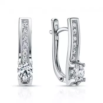 Золотые серьги с бриллиантами выращенными