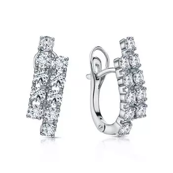 Золотые серьги с бриллиантами выращенными