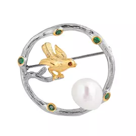 Брошь из серебра с гранатом, шпинелью и жемчугом (синт.) с чернением и позолотой И3-1142-21-61