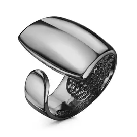 Кольцо из серебра с чернением R-0220B