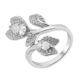 Кольцо из серебра с фианитами B18361R