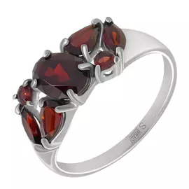 Кольцо из серебра с гранатами с родированием 92011809
