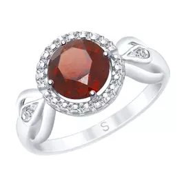 Кольцо из серебра с гранатом и фианитами с родированием 92011675