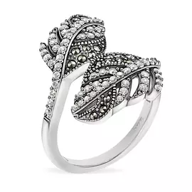 Кольцо из серебра с марказитами с родированием TJR493