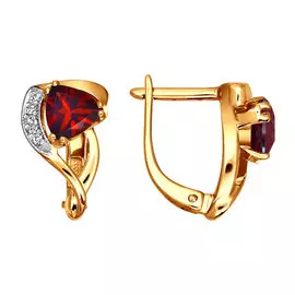 Серьги из красного и белого золота с гранатами и фианитами 720266
