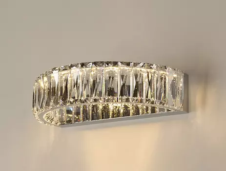 Настенный светильник NewPort 8242/A chrome