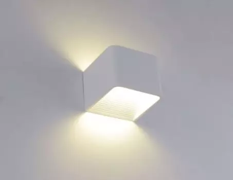 Светильник настенный бра Crystal lux CLT 010W100 WH 1400/400