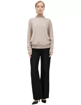 Beige cashmere sweater