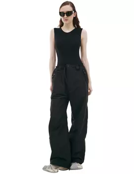 Черные брюки с логотипом