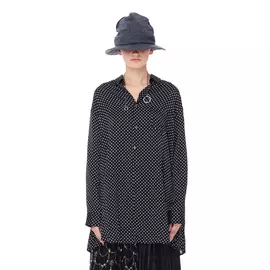 Удлиненная блузка в горох