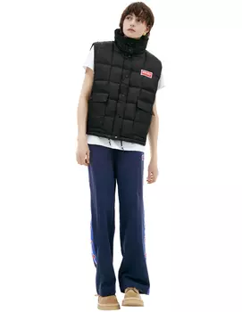 Дутый жилет с логотипом