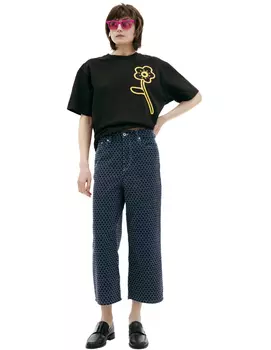 Синие джинсы с монопринтом