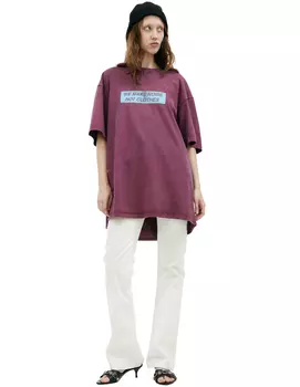 Burgundy T-shirt with print