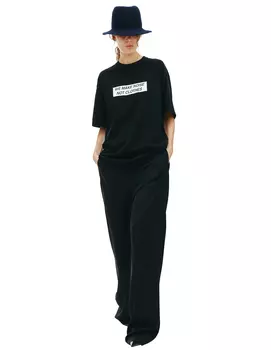 Черная футболка We Make Noise