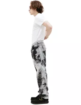 Джинсы с тай-дай эффектом