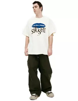 T-shirt 'IT'S OUT THERE!'