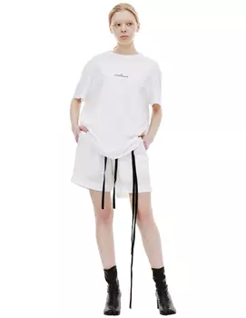 Футболка с вышивкой логотипа