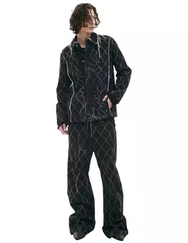 Jacket with asymmetrical threads